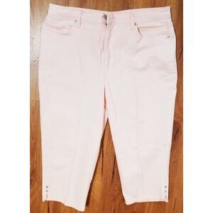 Women's Gloria Vanderbilt Amanda All Around Slimming Pink Denim Capris Size 14